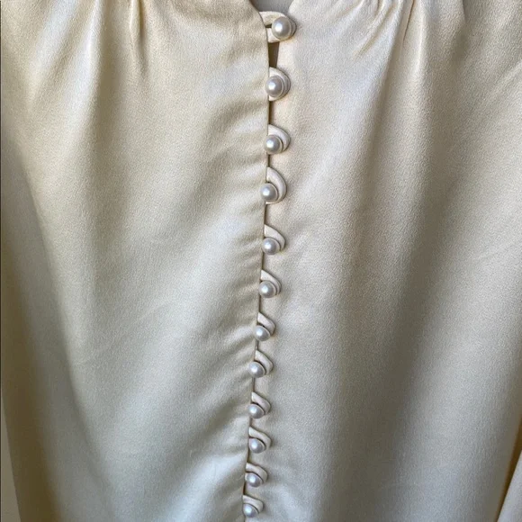 Vintage Jessica’s Gunnies Cream Satin Blouse with Embroidered Collar - Picture 4 of 7
